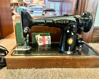 Antique Singer Sewing Machine 