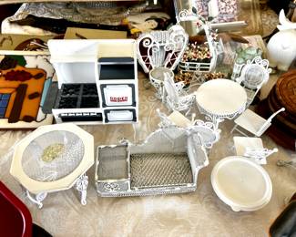 Doll House Furniture 