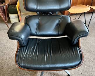 Mid Century Modern Eames Style Lounger 