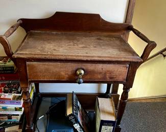Vintage Table/Writing Desk 