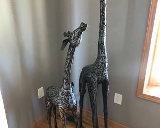 large metal Giraffes 