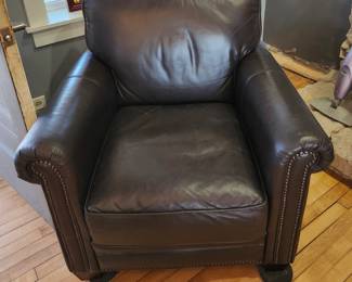 2 matching leather club chairs- no wear. Little use.