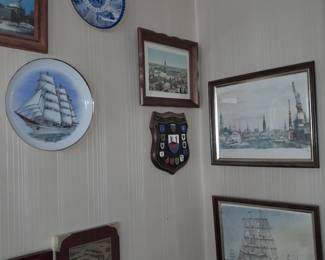 Framed Artworks & Posters