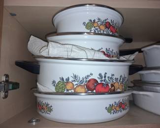 Corningware "Spice Of Life" Pots & Pans W/ Lids