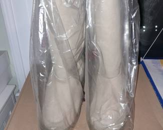 BRAND NEW Ugg Boots