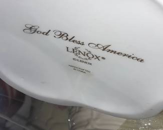 Lenox Figurine - God Bless America