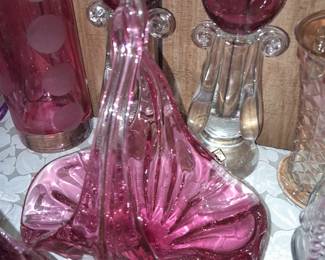 BEAUTIFUL Collection Of Colored Crystal & Art Glass