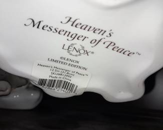 Lenox Figurine - Heaven's Messenger Of Peace