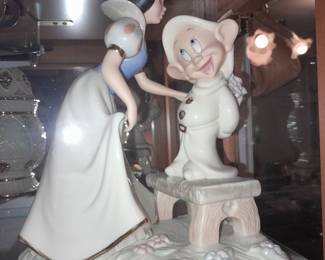 Lenox Snow White & Dopey Figurine