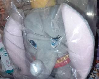 BRAND NEW Disney Parks Dumbo Plush