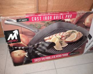 BRAND NEW Metro Cast Iron Grill Pan