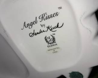 Lenox Figurine - Angel Kisses