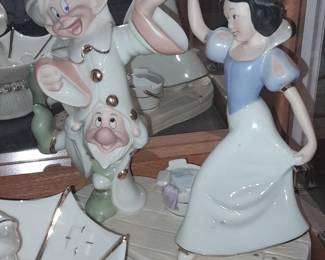 Lenox Disney Snow White Figurine