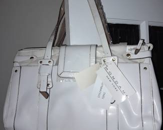 BRAND NEW Mondani Handbag
