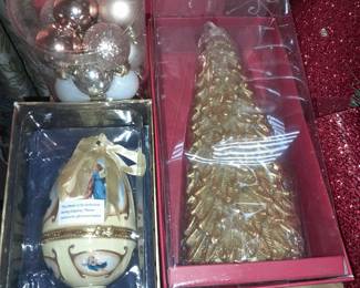 Lenox Gold Painted Candle