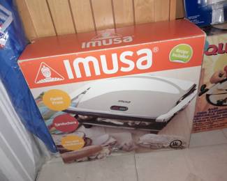 BRAND NEW Imusa Panini Press