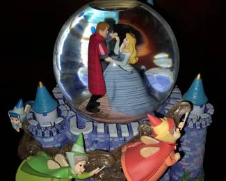 Disney Collectible Snowglobe (Sleeping Beauty)