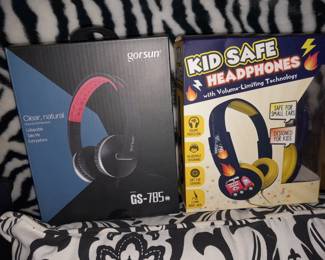 BRAND NEW Headphones
