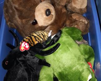 HUNDREDS Of TY Beanie Baby Plushies W/ The Tags & Packaging