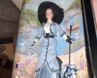 Barbie Doll - Promenade In The Park Barbie