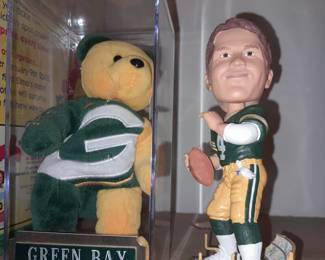 Green Bay Packers Plush Bear & Brett Favre Bobblehead