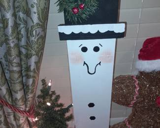Christmas Light Up Wooden Snowman & Mini Tree Wooden Sign