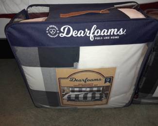 BRAND NEW Dearfoams 3 Piece Comforter Set