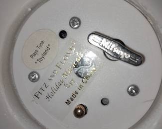 Fitz And Floyd "Toyland" Holiday Musicals Figurine