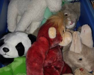 HUNDREDS Of TY Beanie Baby Plushies W/ The Tags & Packaging