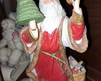 Lenox Figurine - Kris Kringle