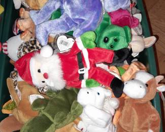 HUNDREDS Of TY Beanie Baby Plushies W/ The Tags & Packaging