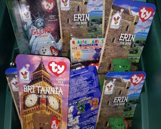 HUNDREDS Of TY Beanie Baby Plushies W/ The Tags & Packaging