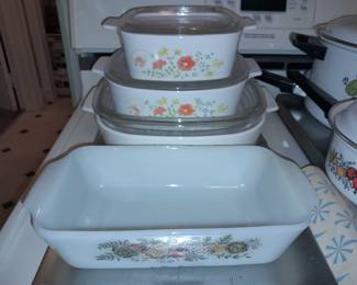 Corningware "Wild Flower" Casserole & Baking Dishes W/ Glass Lids