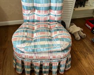 #73	Small Sitting Chair w/upholstered cushion - 15" Tall - Button Back & Button Seat	 $35.00 
