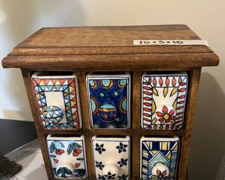 #100	6 Cubbie Porcelain Wood Box - 10x5x10	 $25.00 
