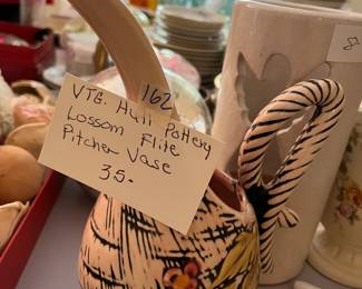 #162	Vtg. Hull pottery lossom flite pitcher vase	 $35.00 
