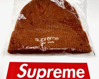 New Supreme Rainbow Speckle Rust Beanie Hat With Supreme Sticker
Lot #: 101