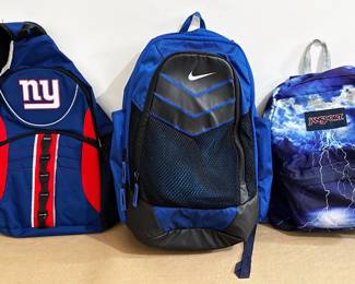 3 New Backpacks: Nike Max Air, New York Giants & Jansport
Lot #: 141