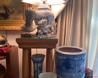 Antique and Vintage Chinese porcelain