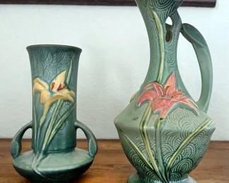Ceramic pieces with embellished floral designs