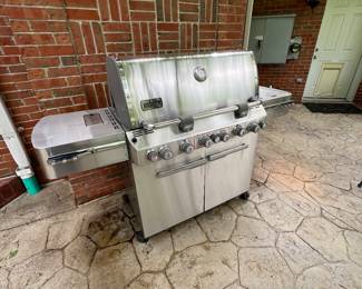 Weber Gas Grill
$850