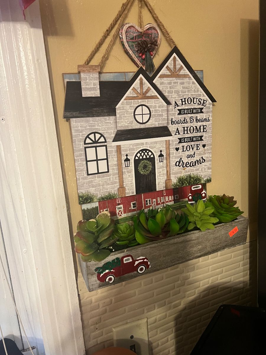 Southern Belles Estate Sales in Bristol, TN starts on 4/11/2024