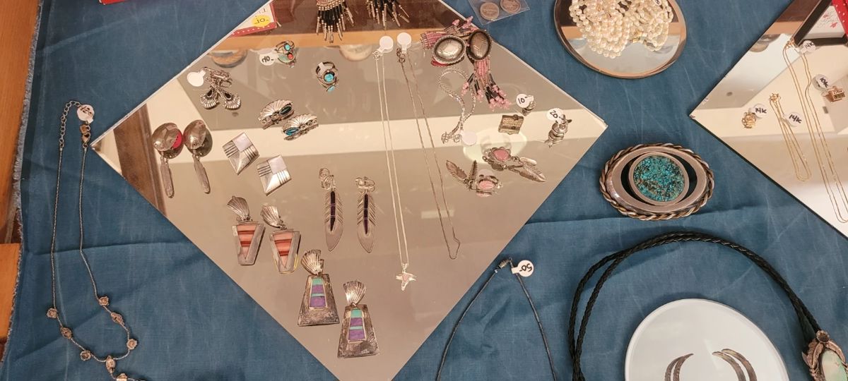 Sale photo 84