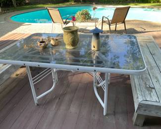 Outdoor Table - Hanging pot planters & bird house