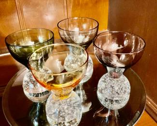 Vintage  Bubble ball base coupe  drink glasses of four