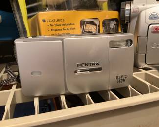 Pentax Espio 14V 35mm Point & Shoot Film Camera 