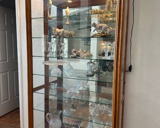 lighted large curio w/lock and sliding door