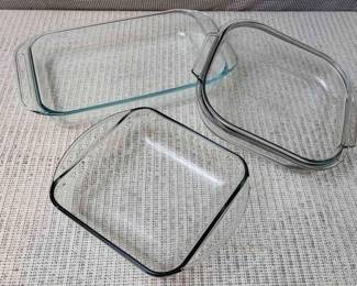 Pyrex And Rival Clear Casseroles