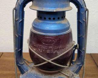 Vintage Dietz Little Wizard Railroad Lantern