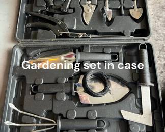 Gardening Set in Case